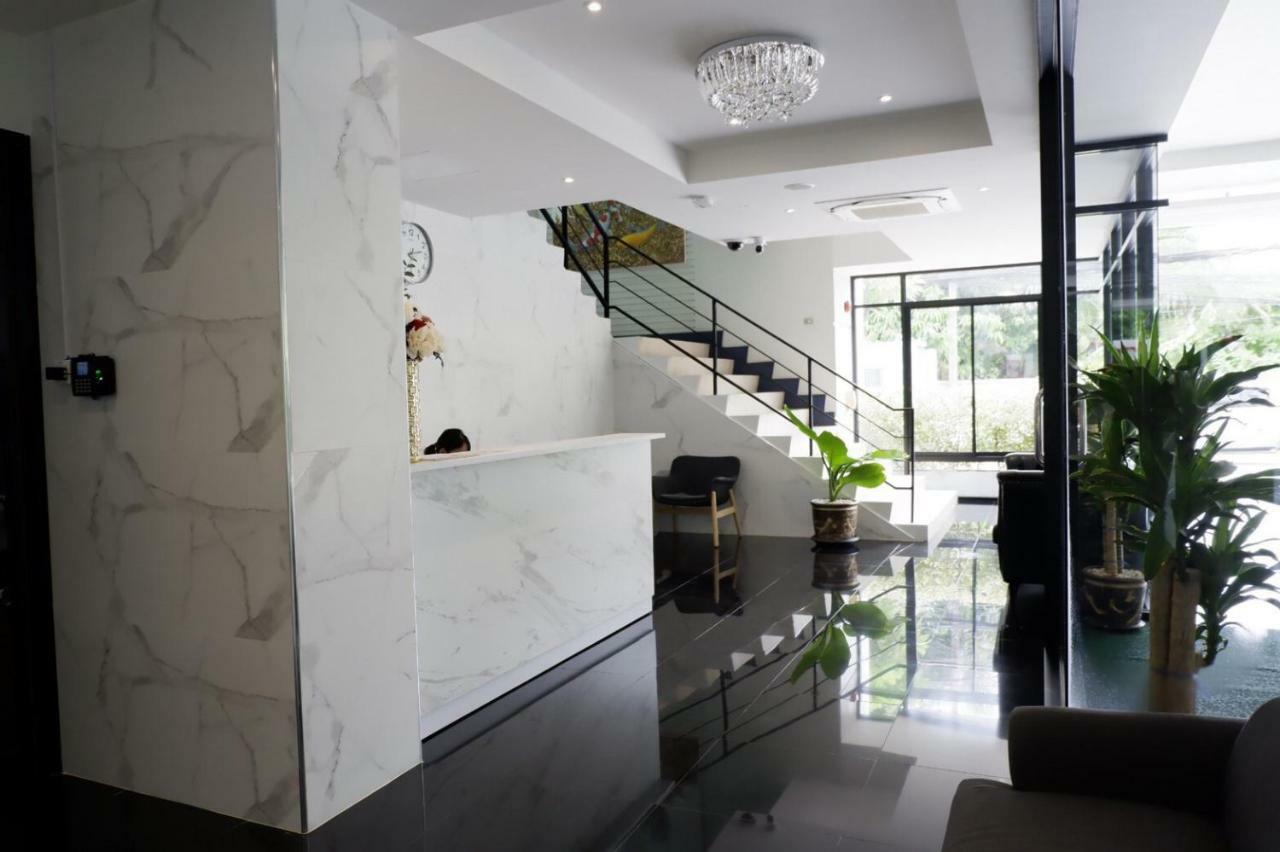 Pacific Residence 39 Bangkok Exterior photo
